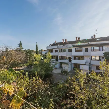 Miro Апартаменты Пореч