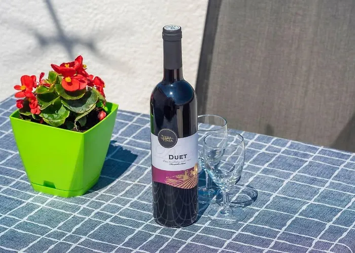 Апартаменти Miro *